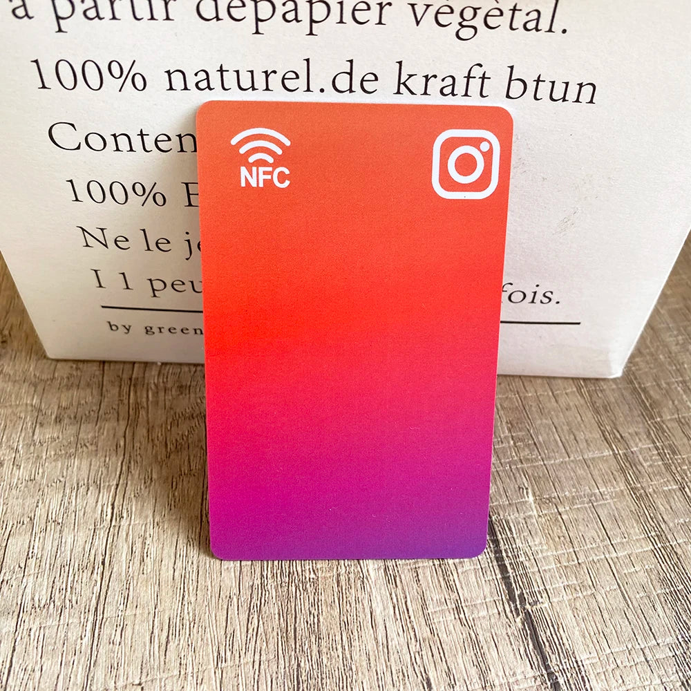 Tarjeta Inteligente NFC para Redes Sociales