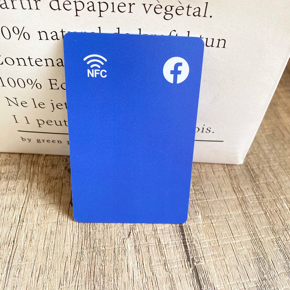 Tarjeta Inteligente NFC para Redes Sociales